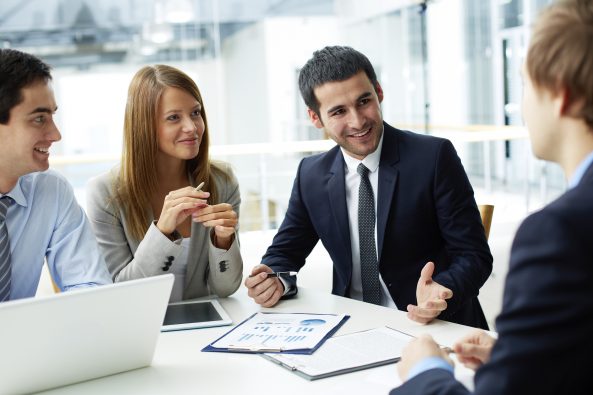 Một người mà trong lòng không có kẻ địch mới đích thực là một người mạnh nhất. (Ảnh: businesstimes.com)